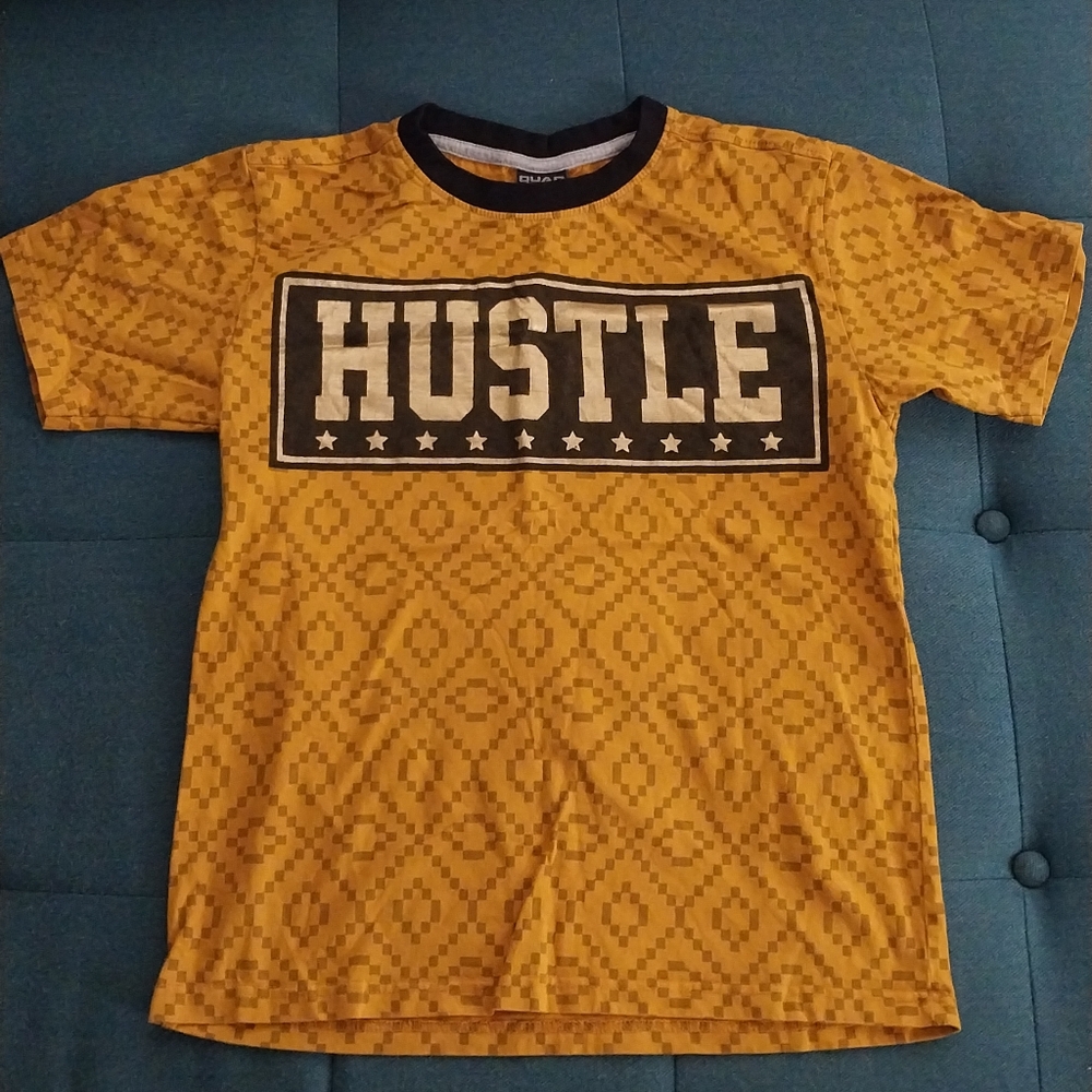 💚 3 For $15 Boy's Hustle Graphic T-shirt